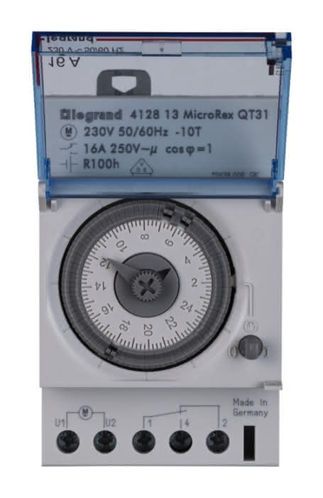 Legrand Schaltuhr Microrex QT31 analoge Tageszeitschaltuhr mit Gangreserve 230V DIN-Schiene 3TE - Detail 1